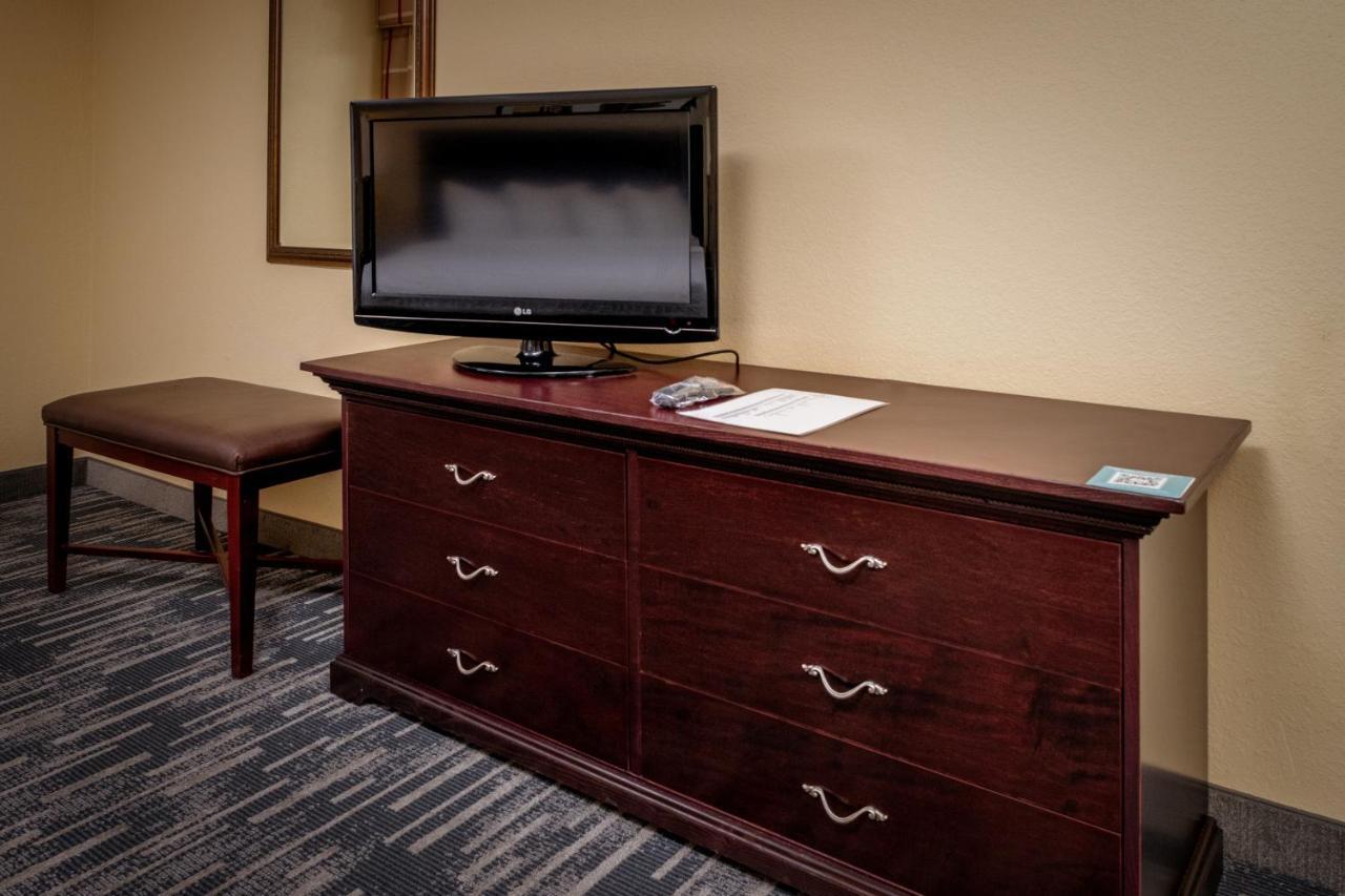 Country Inn & Suites By Radisson, Princeton, Wv Εξωτερικό φωτογραφία