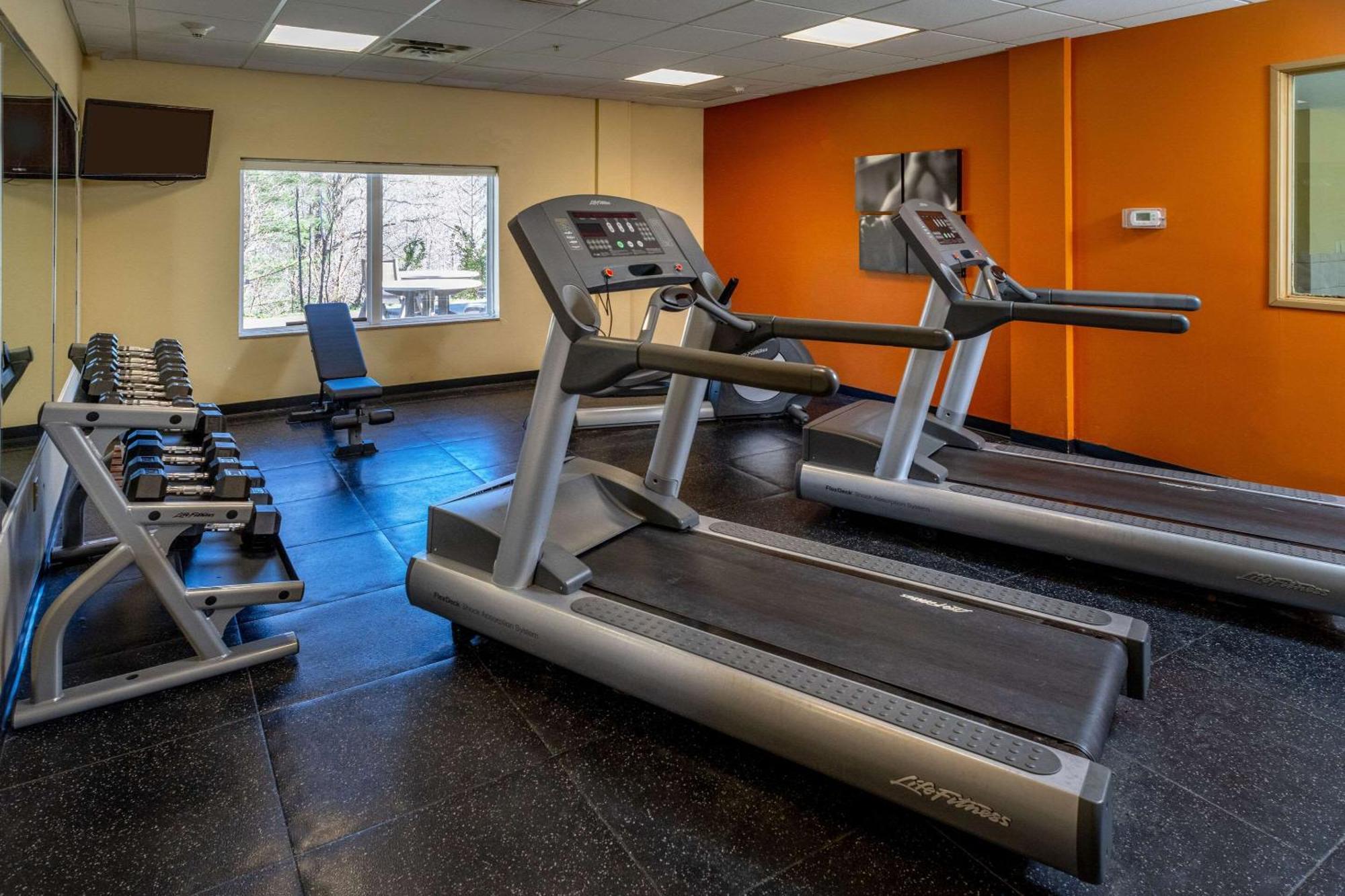 Country Inn & Suites By Radisson, Princeton, Wv Εξωτερικό φωτογραφία
