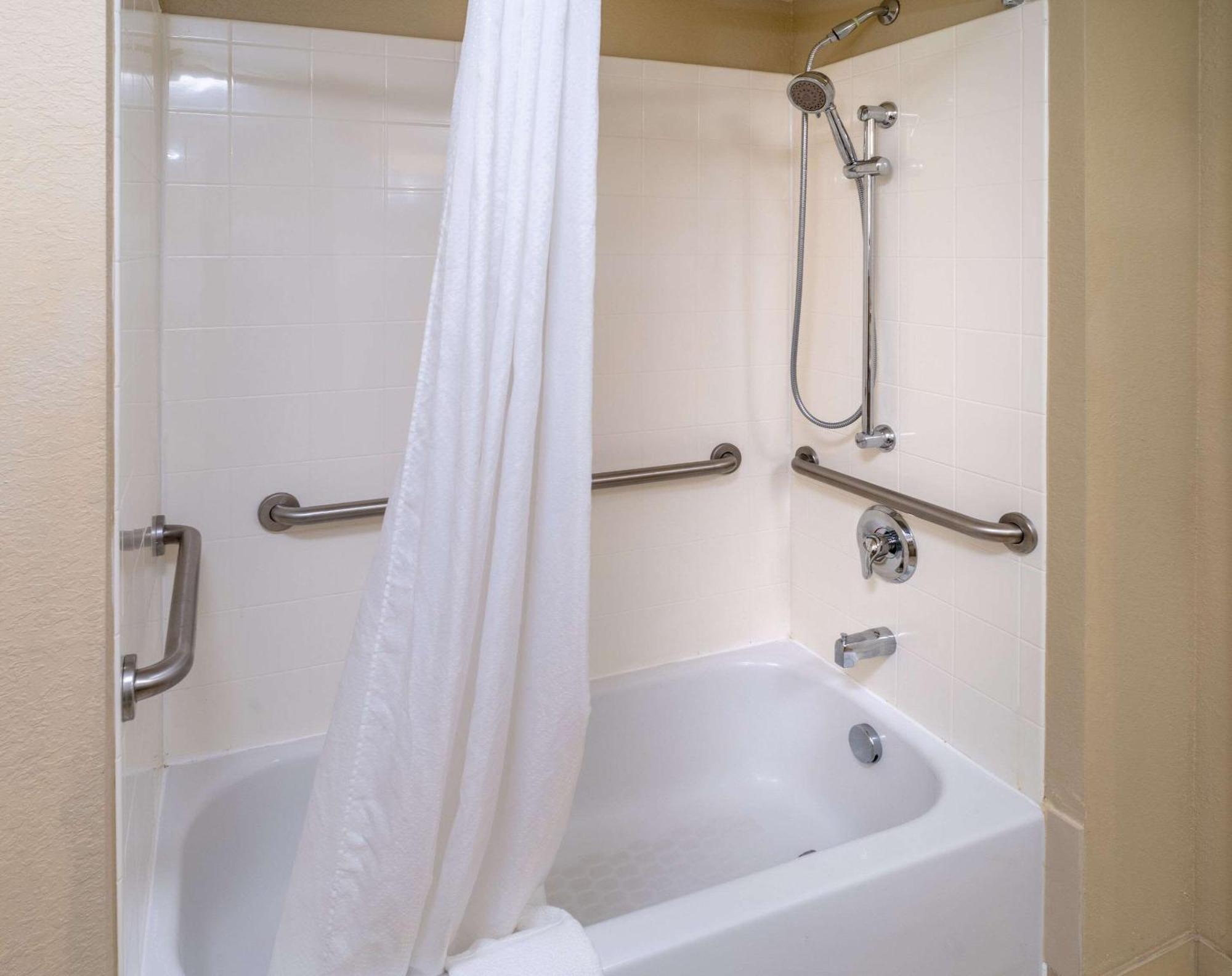 Country Inn & Suites By Radisson, Princeton, Wv Εξωτερικό φωτογραφία
