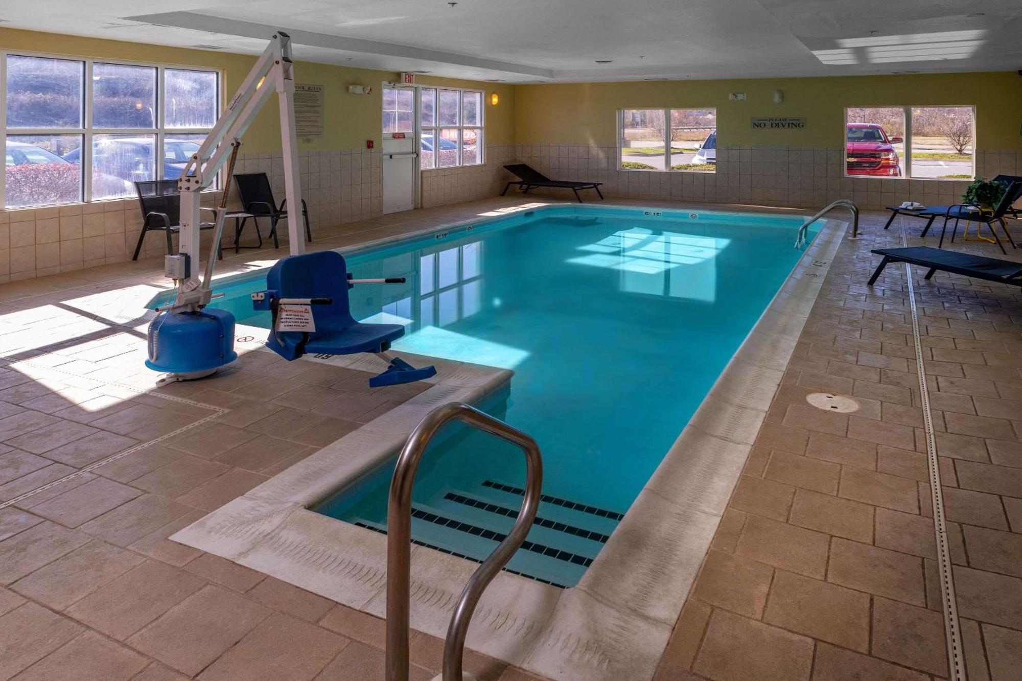 Country Inn & Suites By Radisson, Princeton, Wv Εξωτερικό φωτογραφία